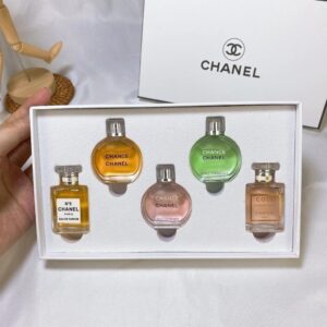 Kit miniaturas de perfume Chanel White