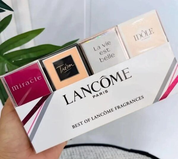 Lancome paris fragrâncias femininas, kit de 4 miniaturas. - Imagem 2